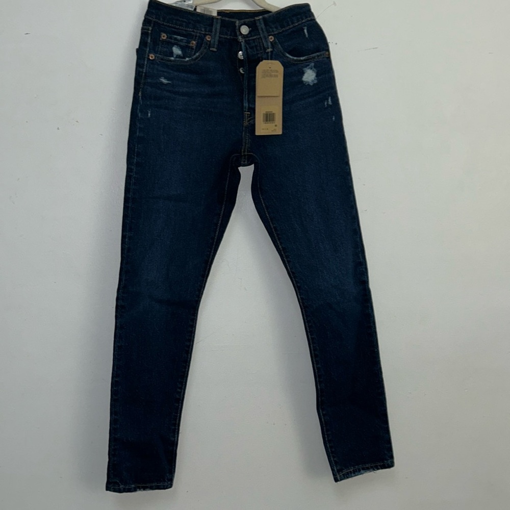 - NWT 501 Blue High Rise Skinny Levi’s Jeans, 24 x 28